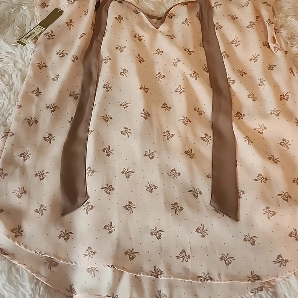 LC Lauren Conrad Elegant Cream Floral Women's Blouse - Picture 8 of 12